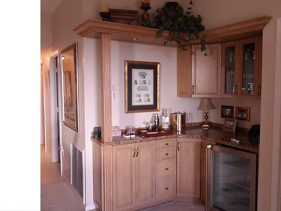 4th image of 2880 NE 14th St #1009