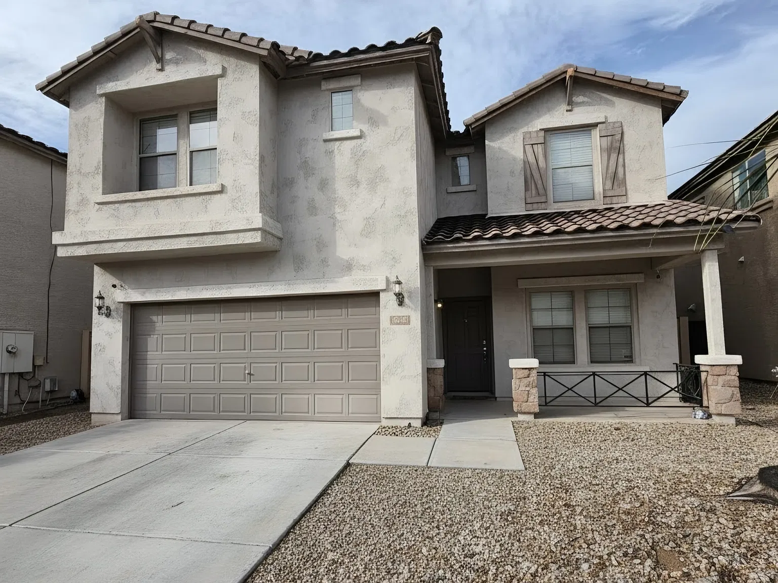 3 bed, 2.5 bath, 1907 sqft, $2,195 — Photo 1