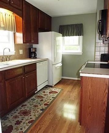 4th image of 2629 N Graham Cir