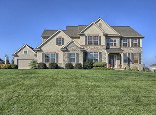 56 Wheatland Cir, Lebanon, PA 17042