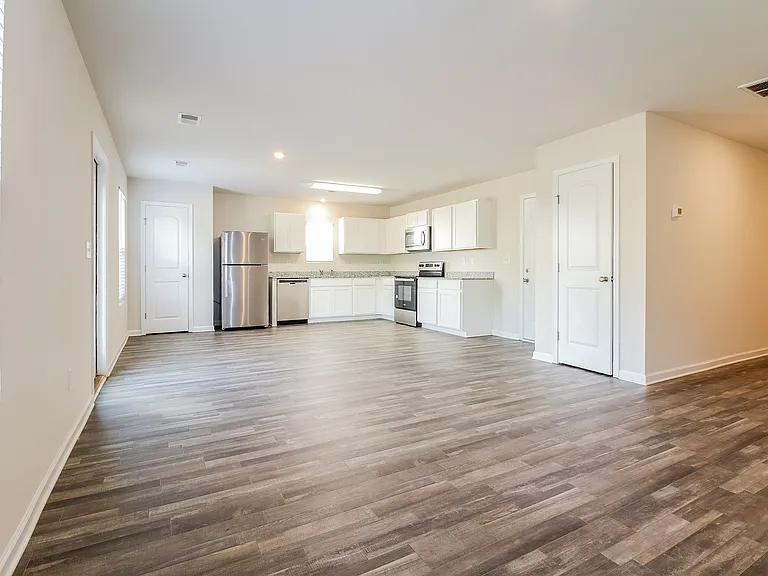 17 Carters Green Dr — Photo 2
