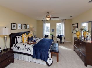 4792 Grassy Knoll Dr, Tavares, FL 32778