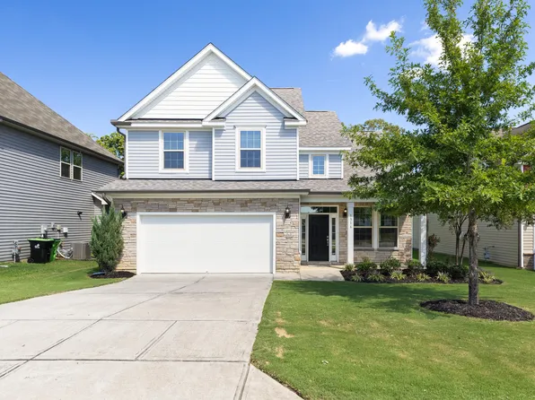 3316 Lacewing Dr, Zebulon, NC 27597