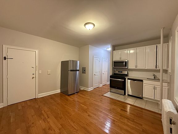 2nd image of 134 Corbin Ave APT 201