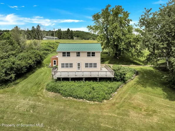 333 Hawley Rd, Montrose, PA 18801