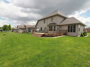 245 Willow Bay Ct, Sherman, IL 62684