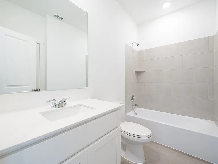 1209 Misty Brook Dr — Photo 18