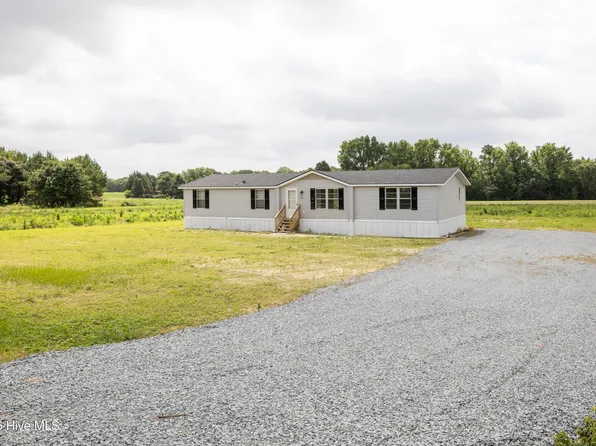 446 Browns Church, Clinton, NC 28328