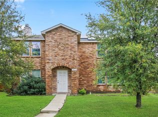 1512 Golden Grass Dr, Lancaster, TX 75134