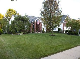 4884 Britton Farms Dr, Hilliard, OH 43026