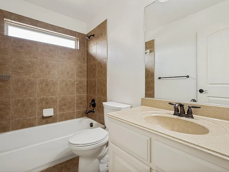 11292 Berkeley Hall Ln — Photo 16