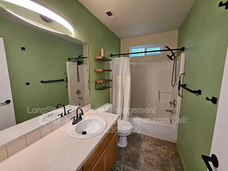 5719 N Yale St — Photo 21