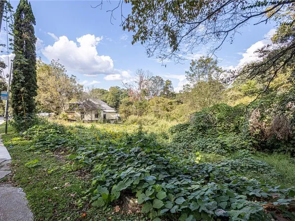 889 Hollywood Road, Nw, Atlanta, GA 30318
