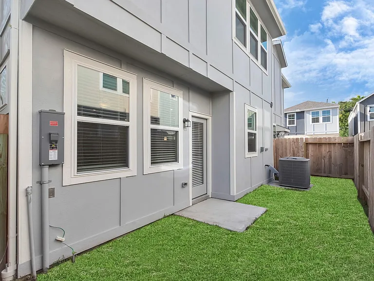 1526 Parkland Oak Dr — Photo 6