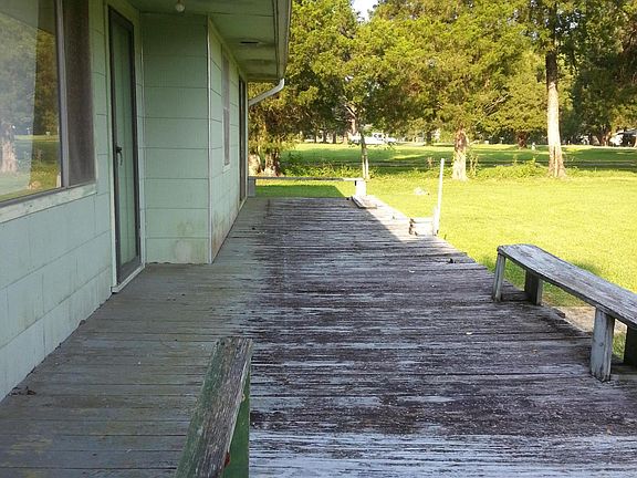 4th image of 1115 Saltmine Hwy #A