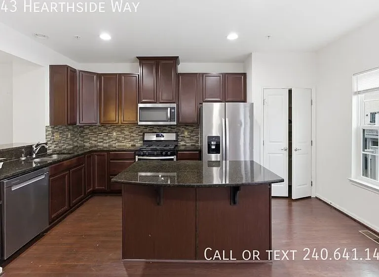 7543 Hearthside Way — Photo 12
