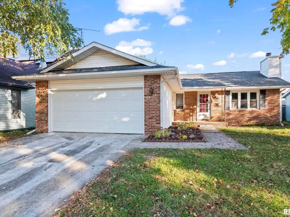 105 Sorrento Villa, Springfield, IL 62703