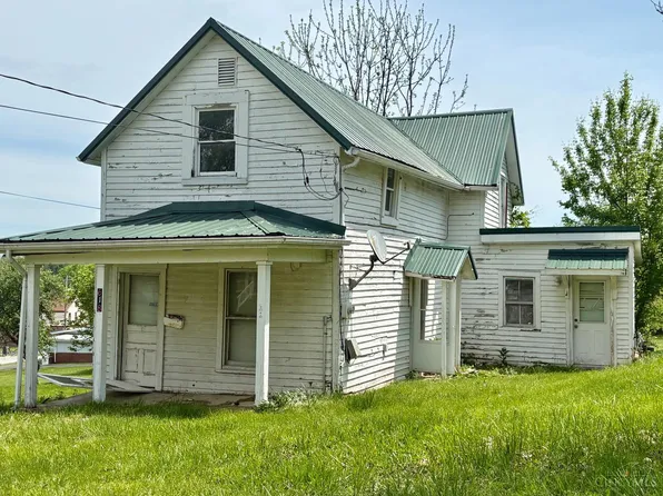 618 S West St, Hillsboro, OH 45133