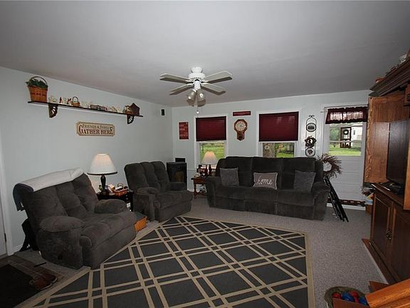 5th image of 244 Garbry Ct