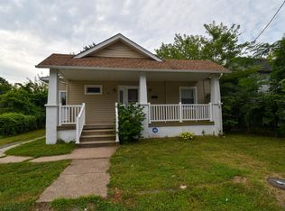260 W 6th St, Palmyra, NJ 08065