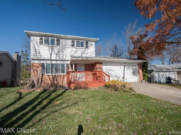 895 Provincetown Rd, Auburn Hills, MI 48326