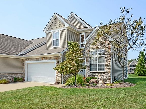2nd image of 29322 Hummingbird Cir #103