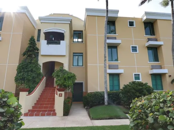 104 El Dorado Clb, Vega Alta, PR 00692