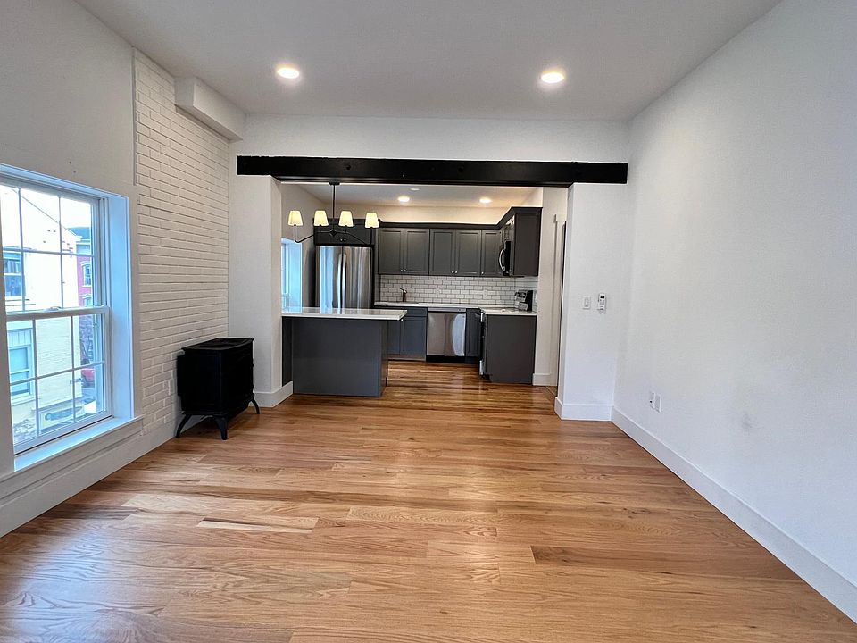 Living Room (Open Plan with Kitchen)