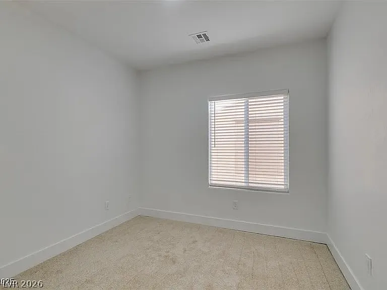 3 bed, 3.0 bath, 1246 sqft, $1,325 — Photo 4