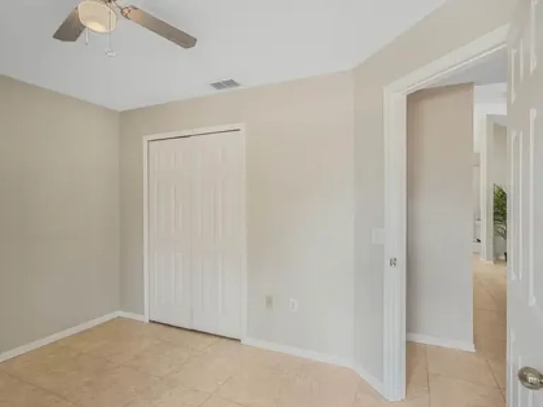 933 Van Loon Ct — Photo 14