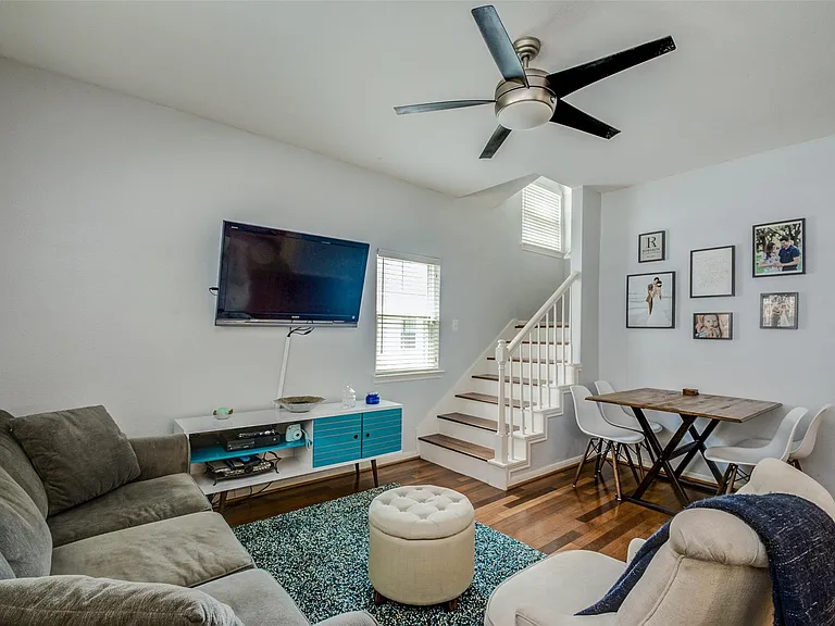 1310 Asbury St — Photo 12