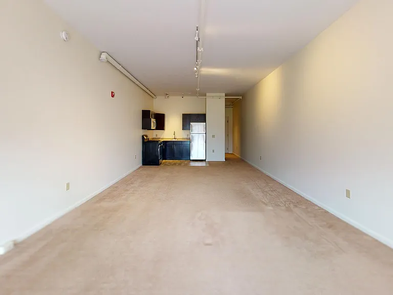 75 Bank St #211 — Photo 3