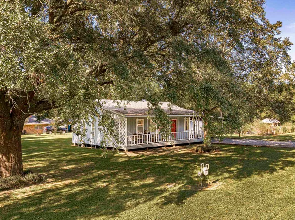 4224 Oakland Dr, Ethel, LA 70730