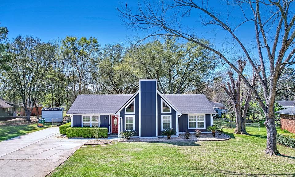 1st image of 504 Longbow Dr