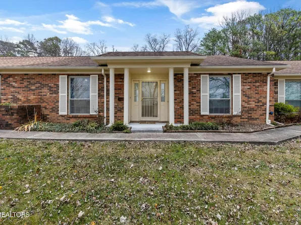 7914 Gleason Dr APT 1110, Knoxville, TN 37919