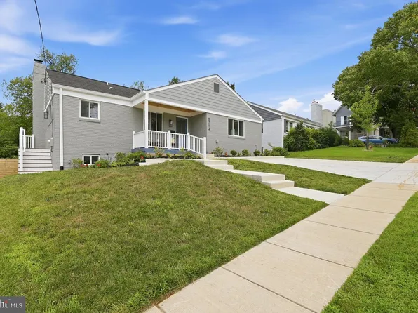 2713 Navarre Dr, Chevy Chase, MD 20815