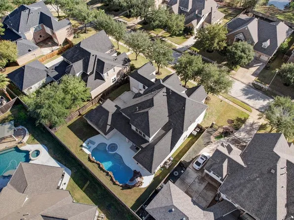 7607 Garden Knoll Ln, Humble, TX 77396