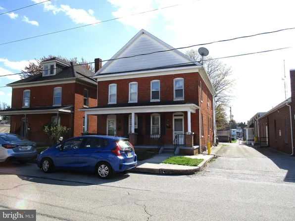 589 McAllister St, Hanover, PA 17331