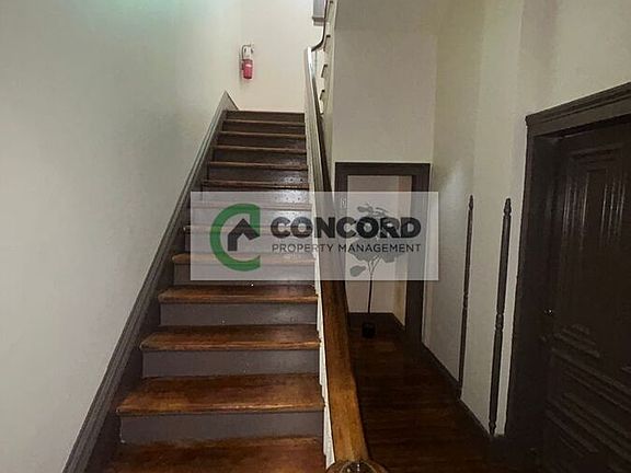 2nd image of 102 S Mendenhall St APT F