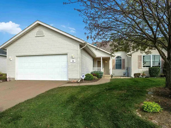 5200 Villa Dr Unit 30, Davenport, IA 52806