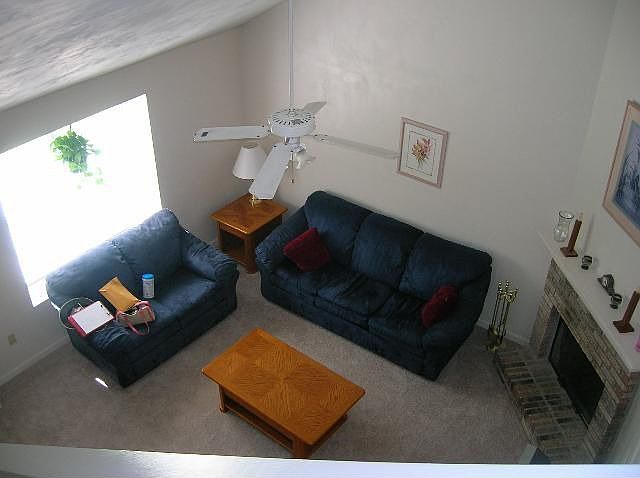 2nd image of 427 Richview Park Cir E