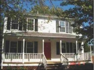 13569 Princedale Dr, Woodbridge, VA 22193