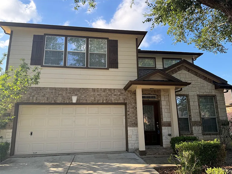 12807 Southern Valley Dr — Photo 1
