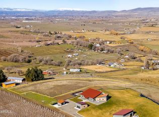 Nka Desmarais Rd, Moxee, WA 98936