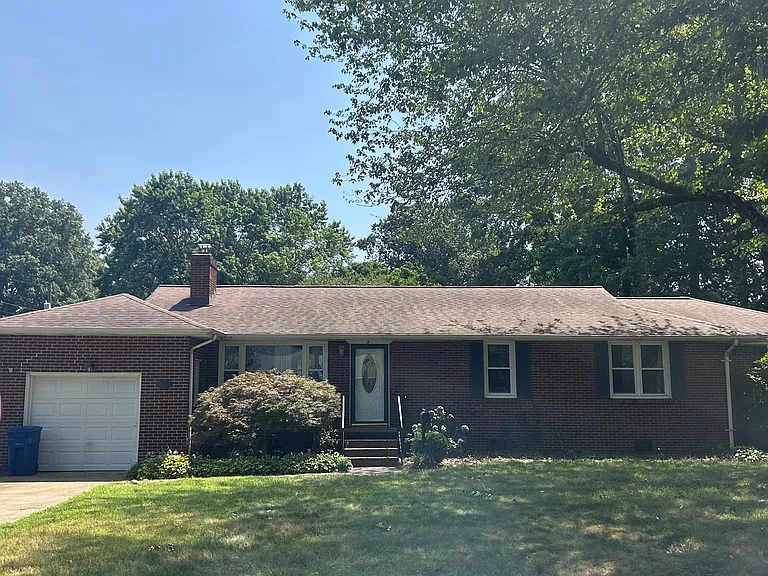 8 Carolyn Dr — Photo 36