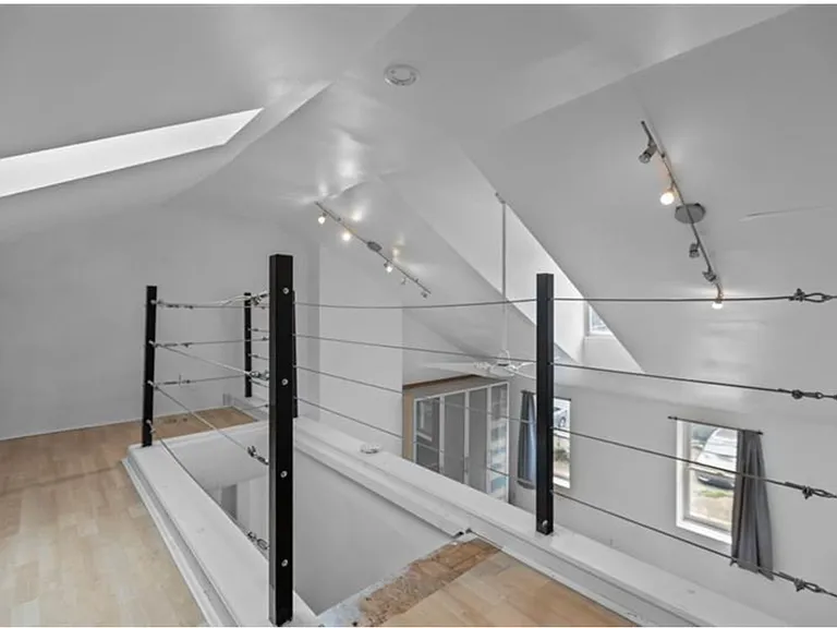 602 Middle St — Photo 19