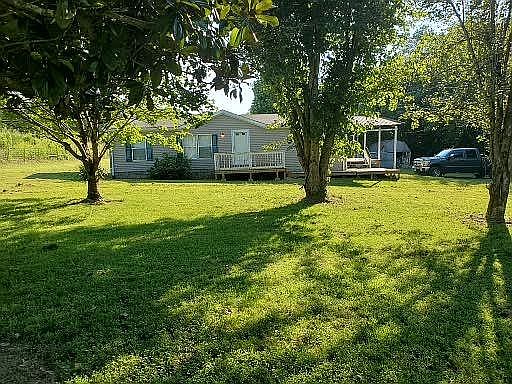 1st image of 4 Carol Ln