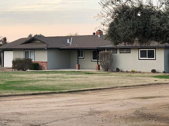 2nd image of 14390 Avenue 344