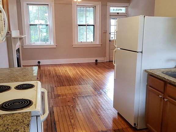 5th image of 1912 Parkwood Ave #1