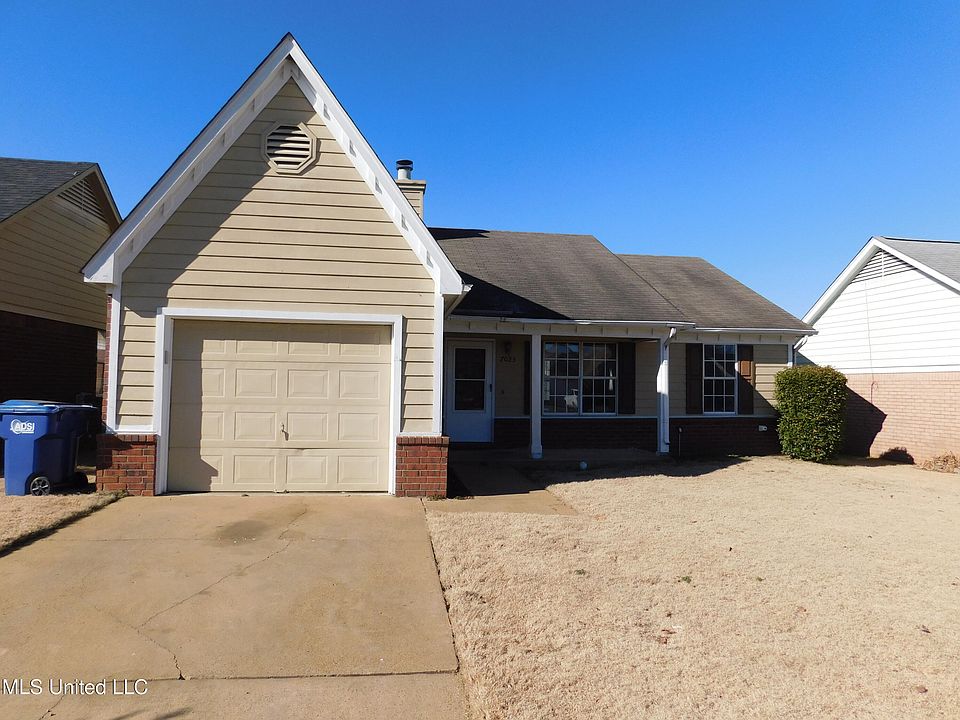 1st image of 7025 Foxhall Dr